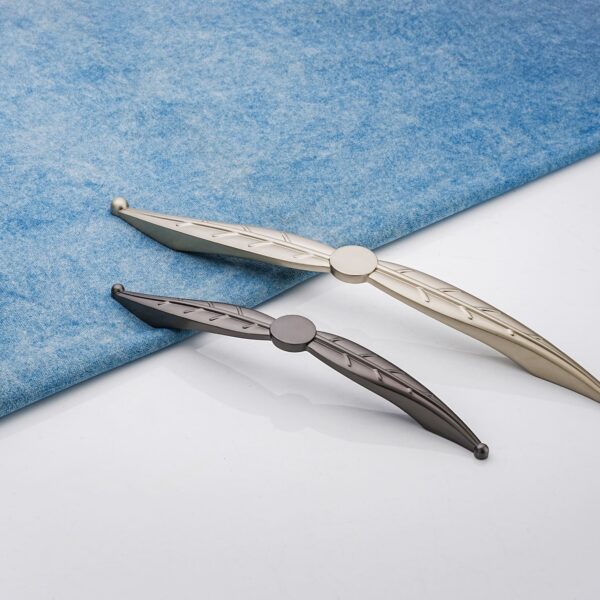 Single Piece Cabinet Handle LS-030