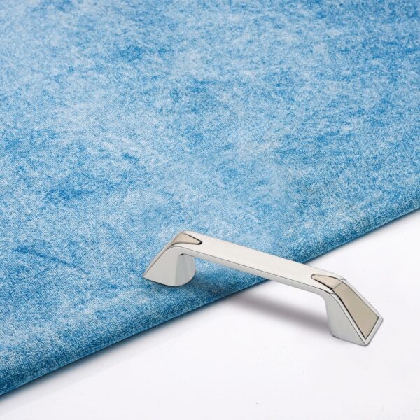 Two Piece Cabinet Handle LS-1104