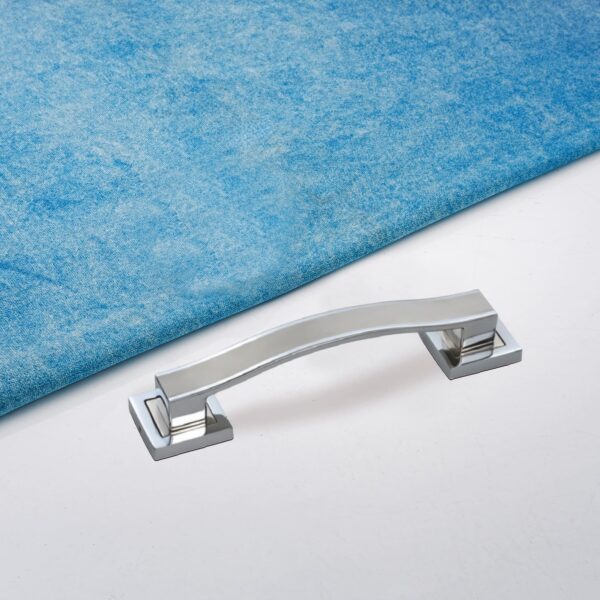 White Metal Main Door LS-6004